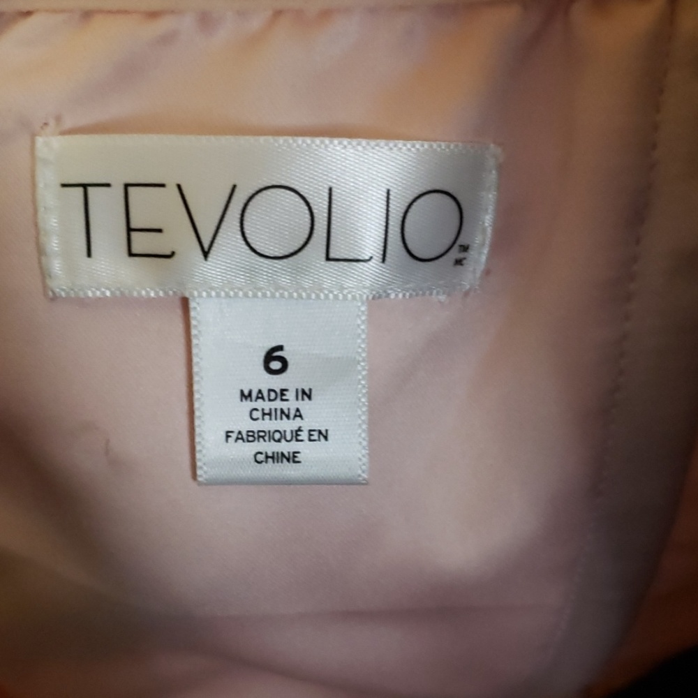 Tevolio 👗 - Picture 4 of 4
